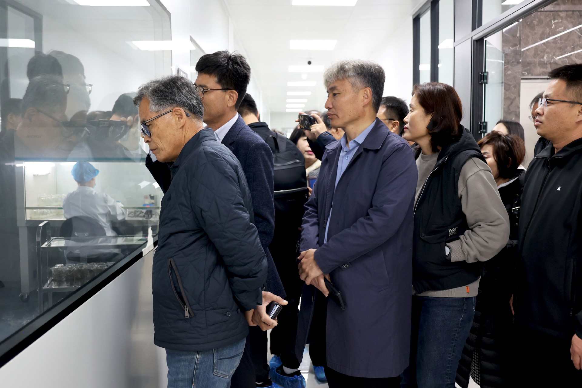 1733536296173746.jpg 5T8A2275(1).jpg